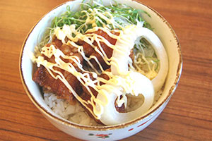 ミニからマヨ丼