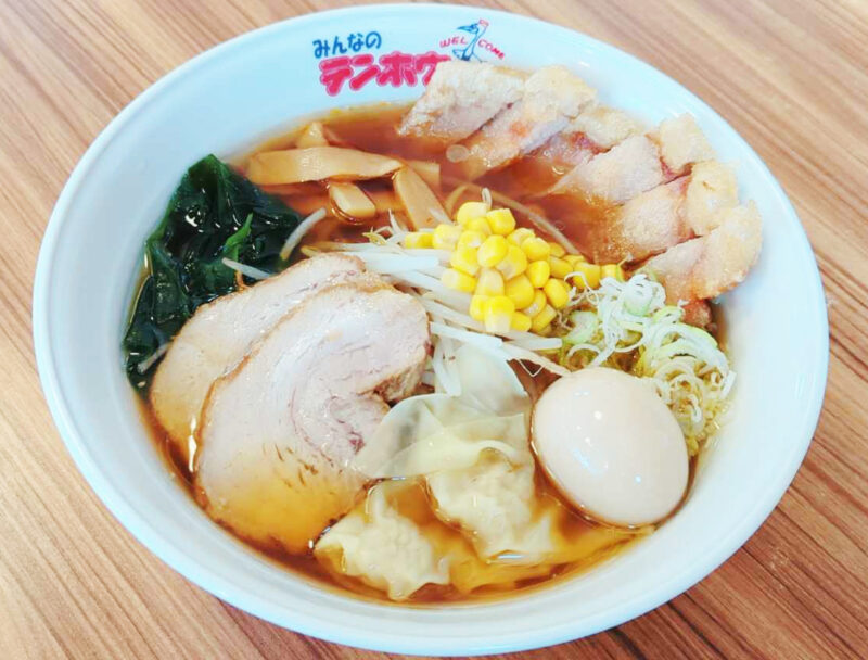 デラックスラーメン