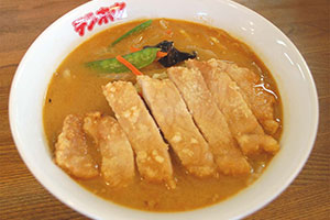 肉揚げ味噌タンメン
